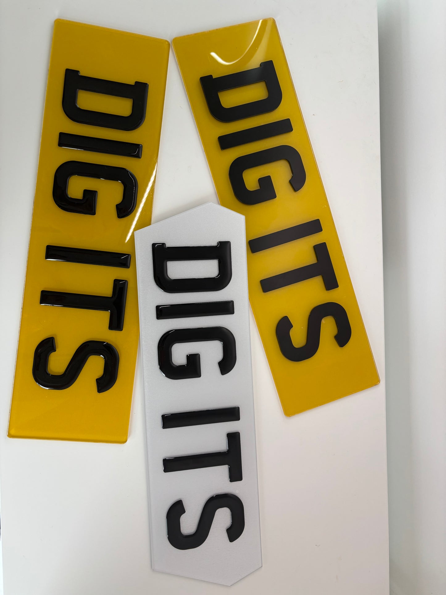 Show Plates