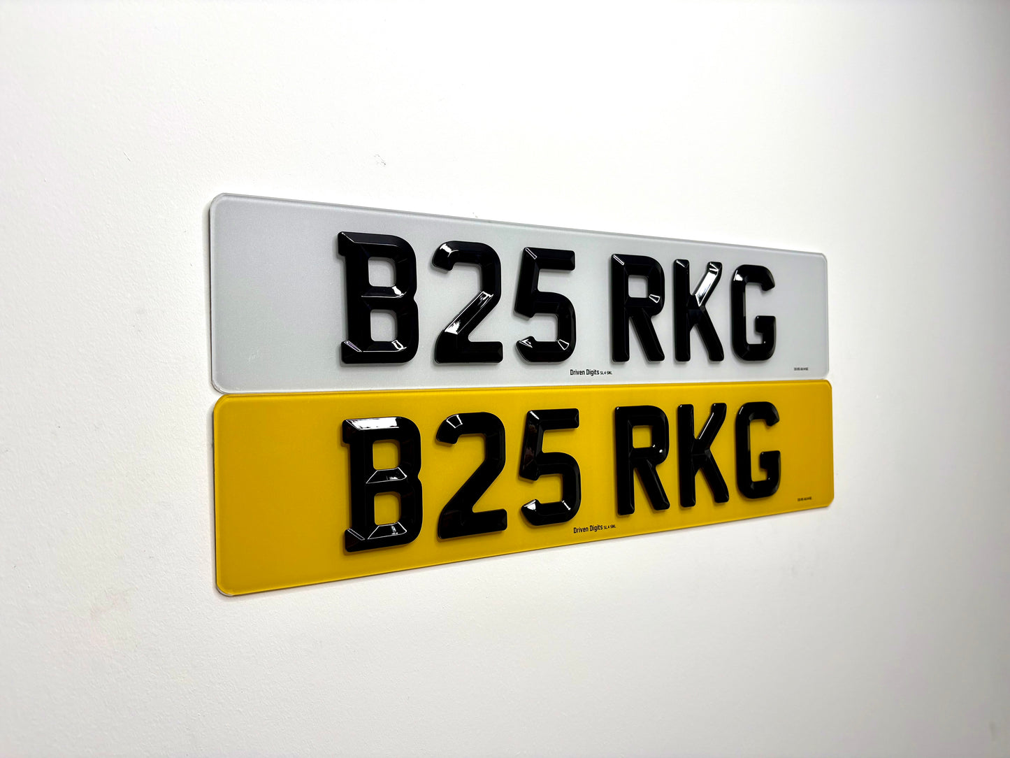 4D Retro Plates